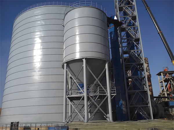 鸡西大型粉煤灰仓建造施工周期探讨